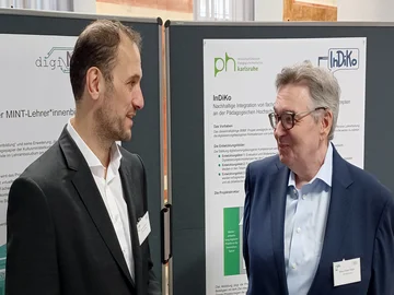 InDiKo-Leiter Prof. Dr. Klaus Peter Rippe (r.) und InDiKO-Projektkoordinator Jun.-Prof. Dr. Bernhard Standl. Foto: PHKA