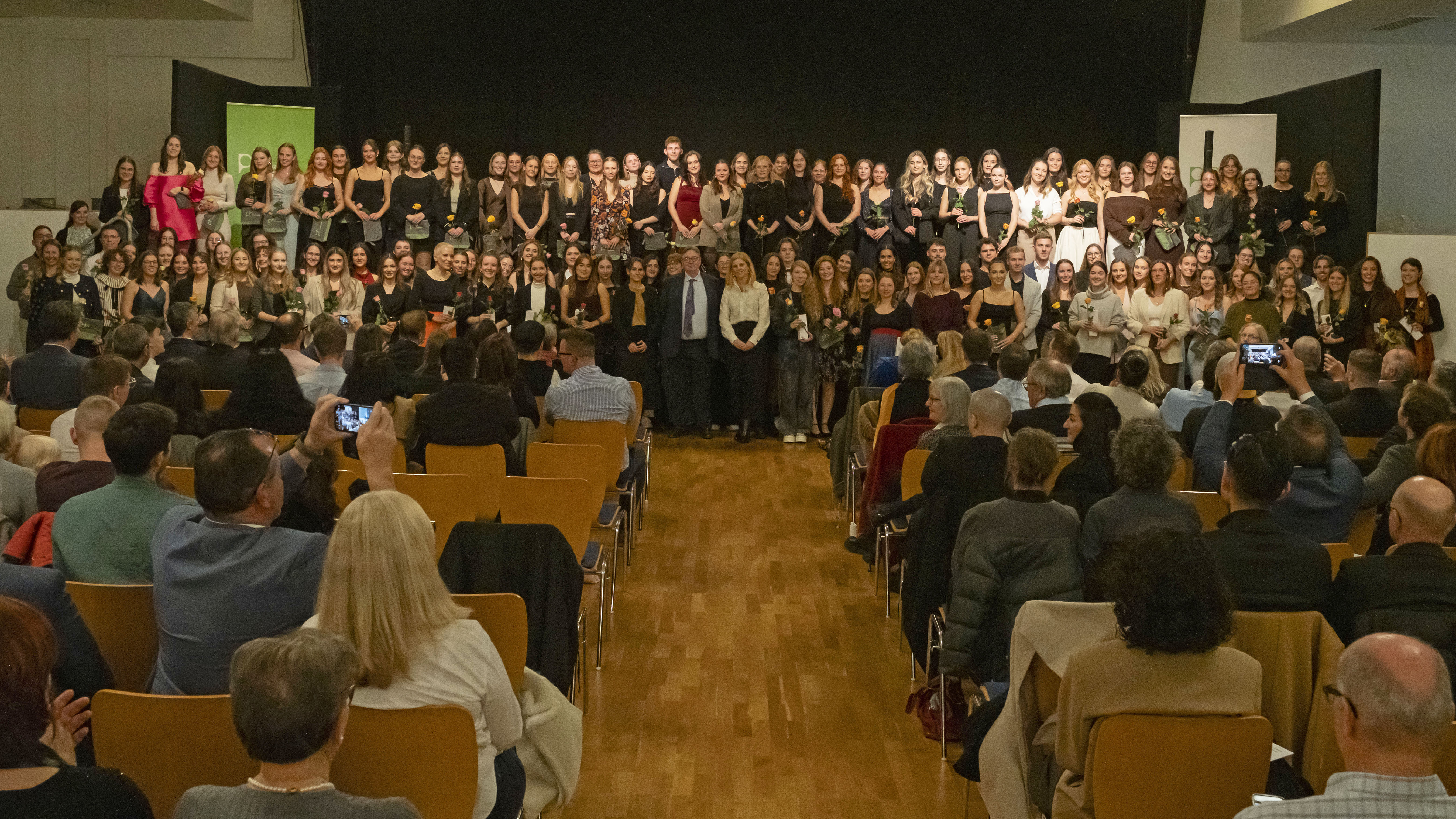 Absolvent:innenfeier der PHKA 2025. Foto: Gustavo Alàbiso\PHKA