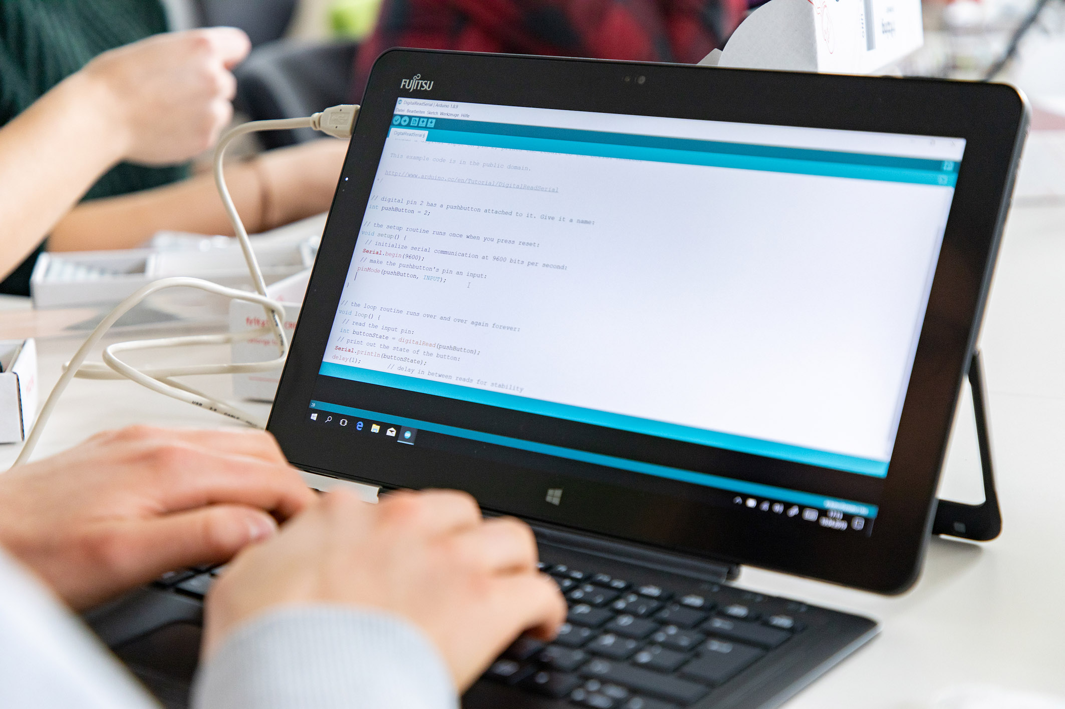 Die PHKA qualifiziert Lehramtsstudierende fachlich und didaktisch dafür, später guten Informatik- und Medienunterricht zu machen. Foto: Tilman Binz / Pädagogische Hochschule Karlsruhe