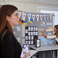 Bei der Abschlusspräsenation der PHKA-Semiars Social Entrepreneurship 2025. Foto: PHKA/Thelen