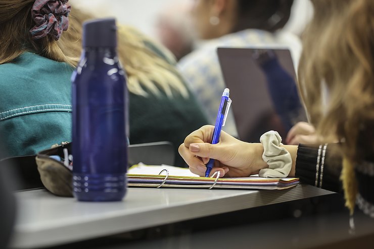 Dritter Bildungsweg: PHKA-Forschungsprojekt untersucht Bildungsbiographien Studierender der Kindheitspädagogik. Foto: Fabry/PHKA